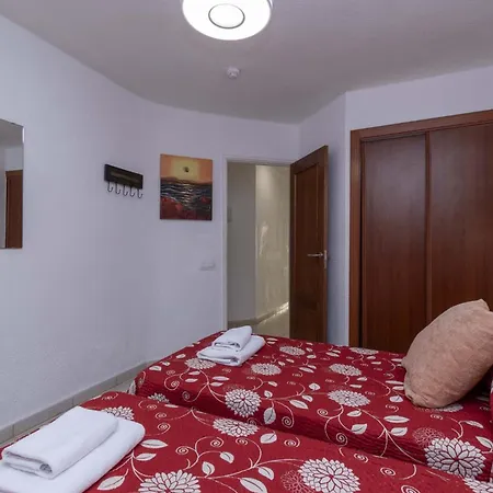 Santa Maria 41 - One Bed On The Ground Floor With